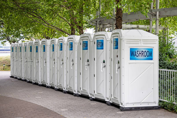Best Portable bathroom rental  in Casa Blanca, AZ